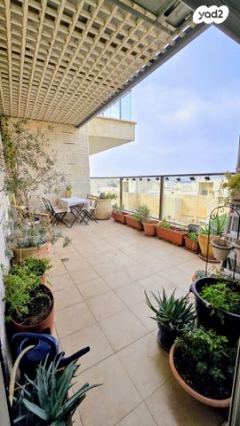 דירה, שבט, הכרמים, מודיעין מכבים רעות