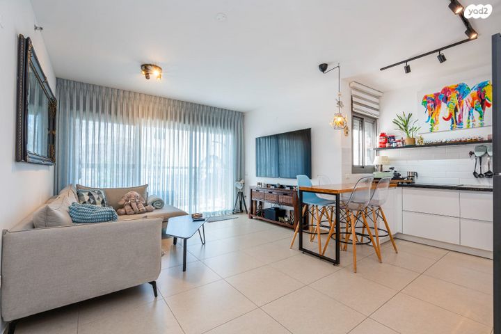 דירה, הר שלמה, היובל, אור עקיבא