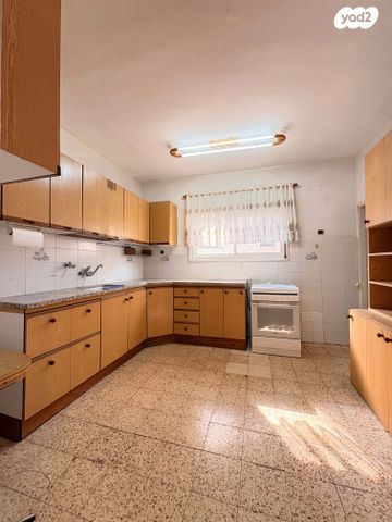 דירה, מרכז העיר, קרית אתא