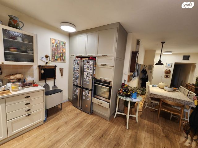 דופלקס, מרדכי מקלף, המגינים, מודיעין מכבים רעות