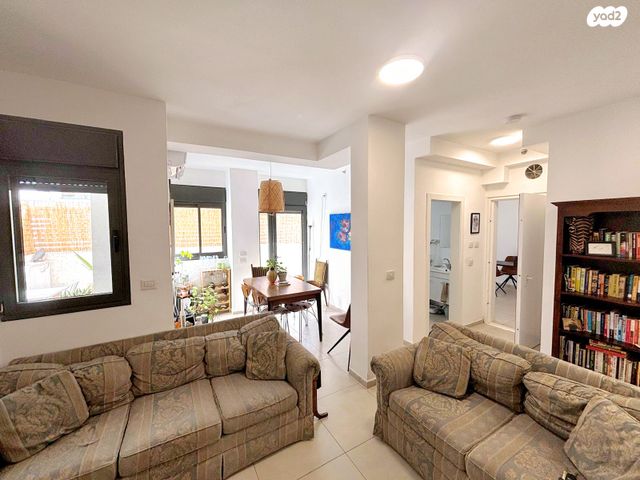 דירת גן, קרית שלום, תל אביב יפו