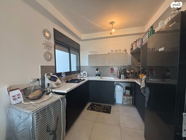 דירה, הרשת, לב העיר, בת ים