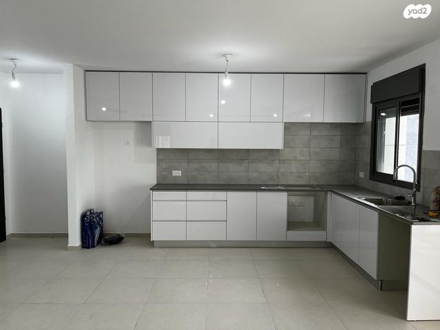 דירה, ענת גוב 8, צומת סביון, קרית אונו