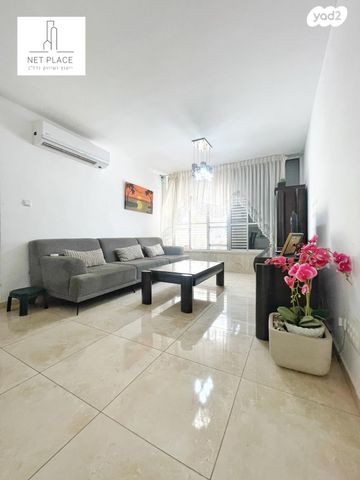 עמיאל רוז'נסקי 