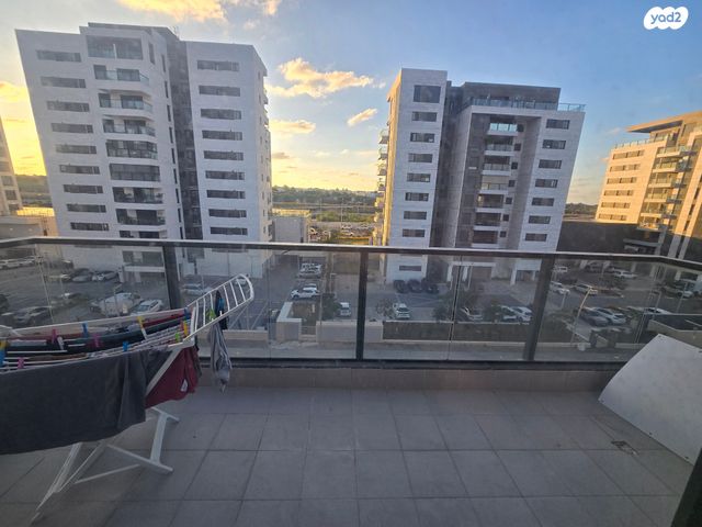 דירה, לבונה, אור עקיבא