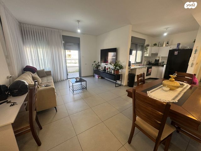 דירה, נחל רמון, הפארק - צפון ותיק, חדרה