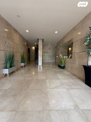 דירה, שקמים ואגמים, אשקלון