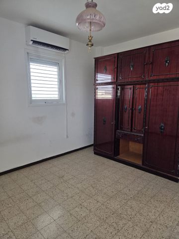 דירה, הרצל, שעריים, רחובות