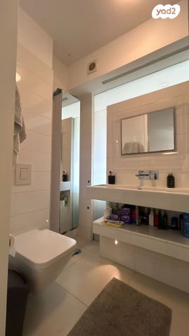 דירה, אמיר גלבוע 12, הגוש הגדול, רמת אביב החדשה, נופי ים, תל אביב יפו