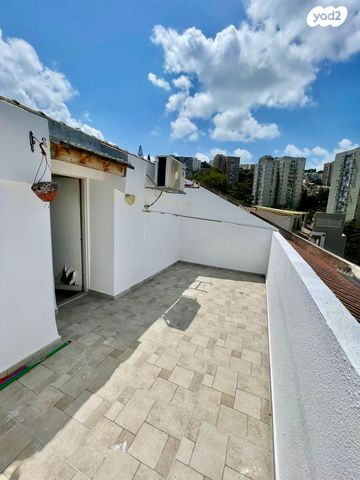 גג/ פנטהאוז, חיפה