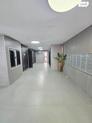 דירה, דקר 19, גני יער, לוד