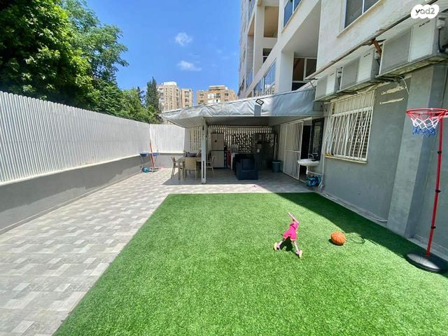 דירת גן, אסא קדמוני, נווה ברבור, כפר שלם מערב, תל אביב יפו