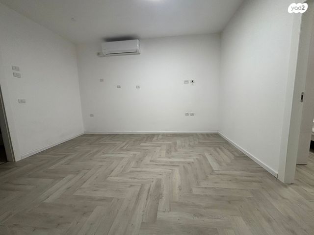 דירת גן, משמר הירדן, שיכון דן, נווה דן, תל אביב יפו