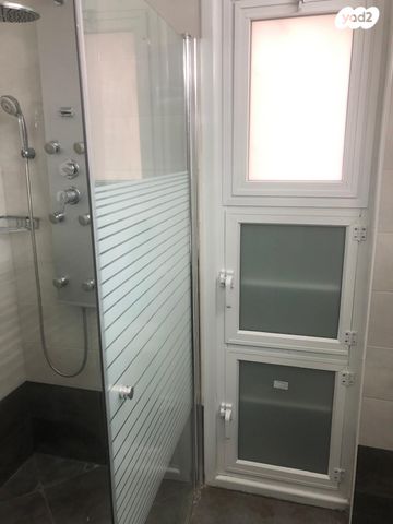 דירה, ז'בוטינסקי, בת ים