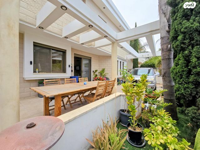 בית פרטי/ קוטג', הרב אפרים, לסטר/רבוצקי, רעננה