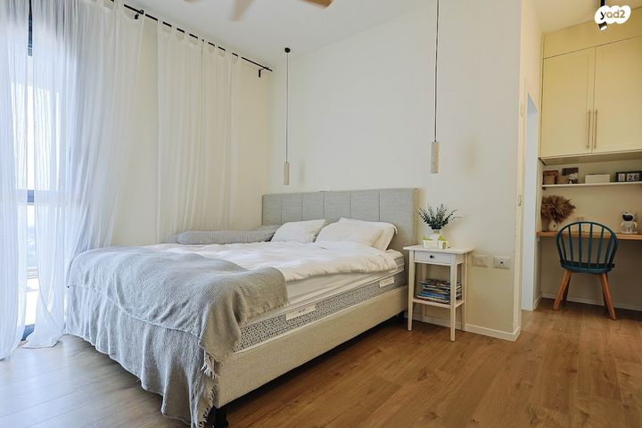 גג/ פנטהאוז, דרך שיבא, רמת אפעל, רמת גן