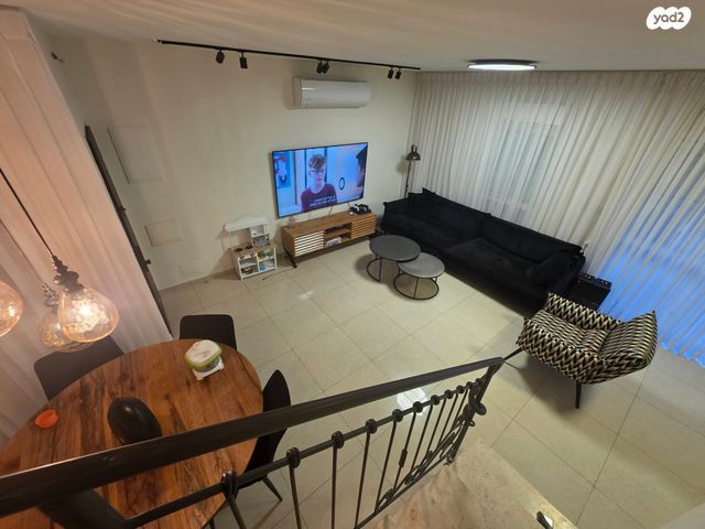 בית פרטי/ קוטג', גן יבנה