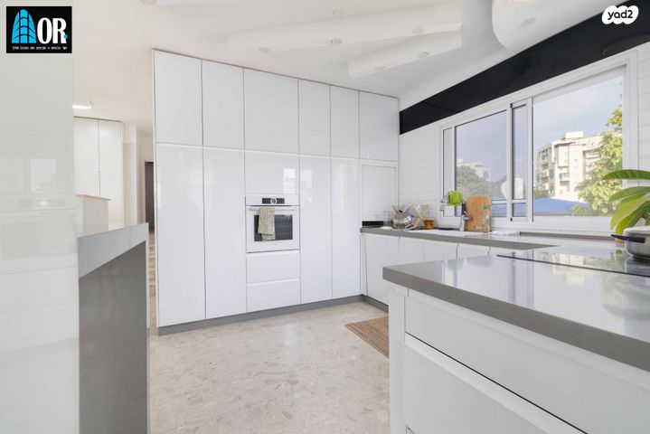 גג/ פנטהאוז, עין גב, קרית גנים, ראשון לציון