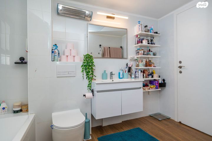 דירה, הר שלמה, היובל, אור עקיבא