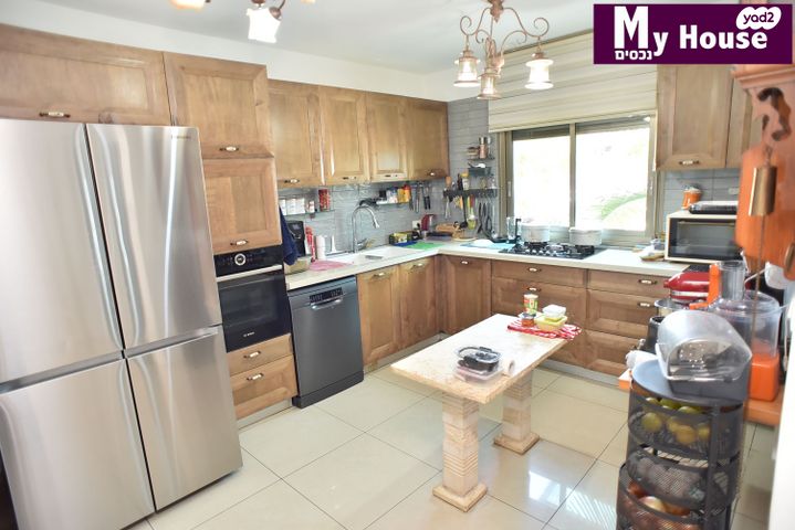 דו משפחתי, אחוזת גדרה, גדרה