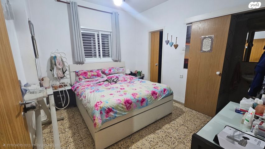 דירה, אריה שנקר, אגרובנק, חולון