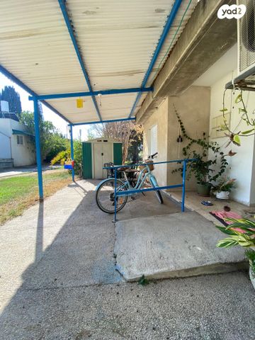 דו משפחתי, כרמיה