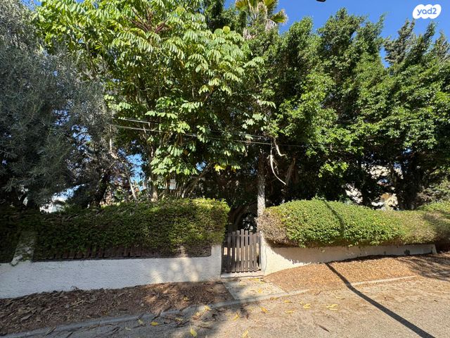 דירה, שביל חודשי השנה, נווה הדרים, אשקלון