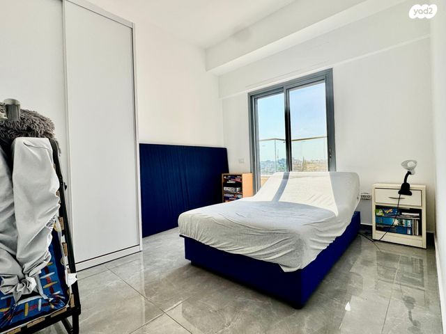 גג/ פנטהאוז, רעננה