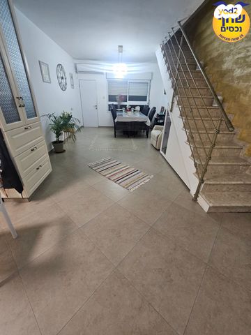 דופלקס, שמעיה, אלעד, אלעד