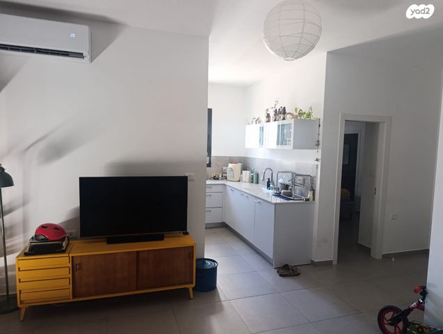 דירה, לבונה, אור עקיבא