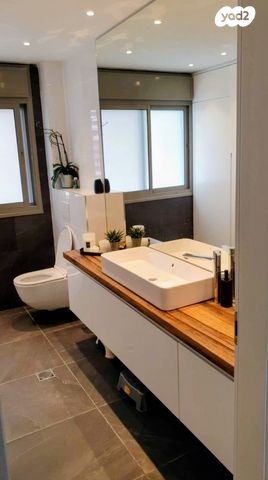 דירה, גבעת אלונים, קרית אתא