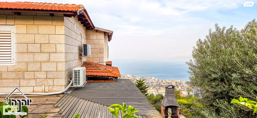 דו משפחתי, טבריה