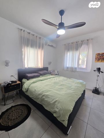 דופלקס, רחל, קרית ביאליק