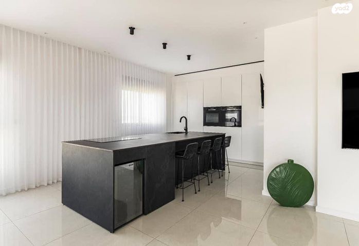 דירה, גבעת אלונים, קרית אתא