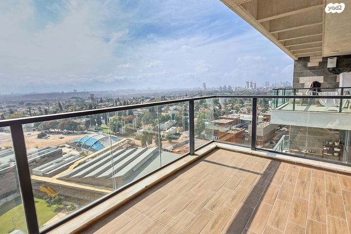 גג/ פנטהאוז, דרך שיבא, רמת אפעל, רמת גן