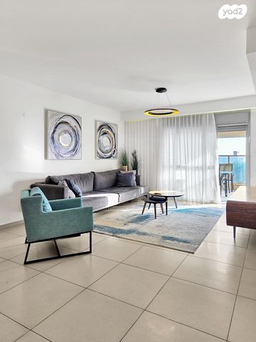 דירה, גדעון האוזנר 4, רמות הרכס, באר שבע