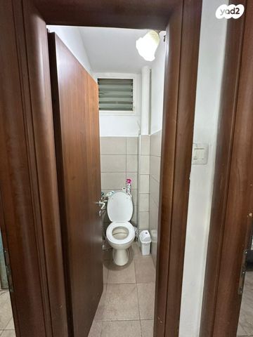 דירת גן, שז"ר, וייצמן, קרית מלאכי