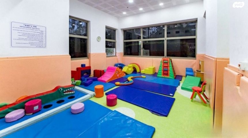 דירה, רבקה גובר, הדר המושבות החדשה / אם המושבות החדשה, פתח תקווה