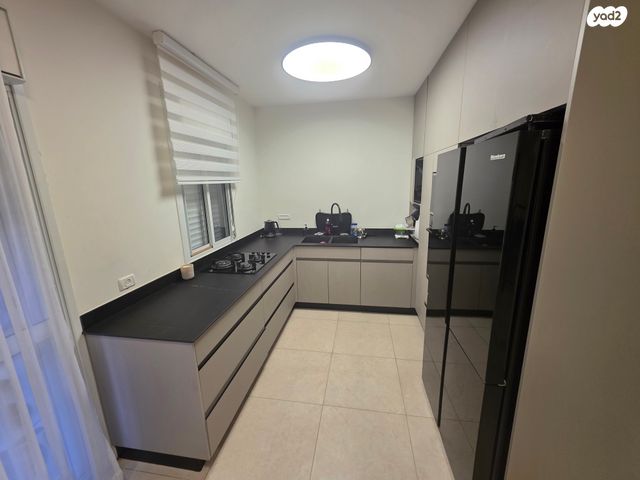 בית פרטי/ קוטג', גן יבנה