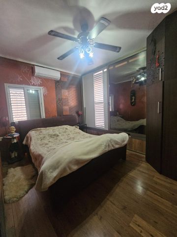 דירה, נאות רחל, חולון