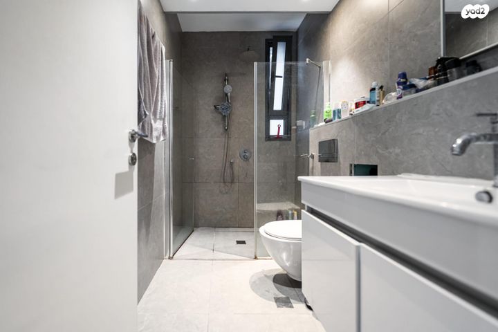 דירת גן, תל אביב יפו