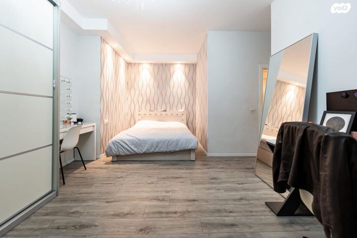 דירת גן, תל אביב יפו