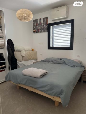 דירה, המעלות, פועלי הרכבת, גבעתיים