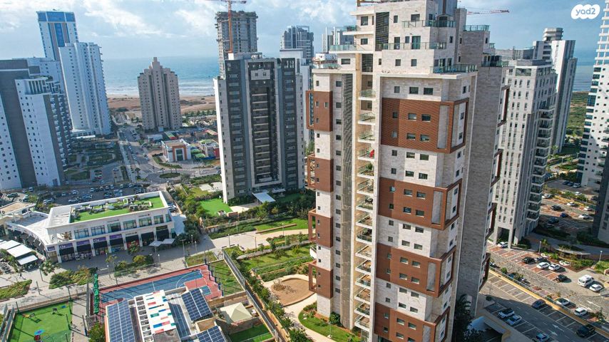 אריק לביא 20