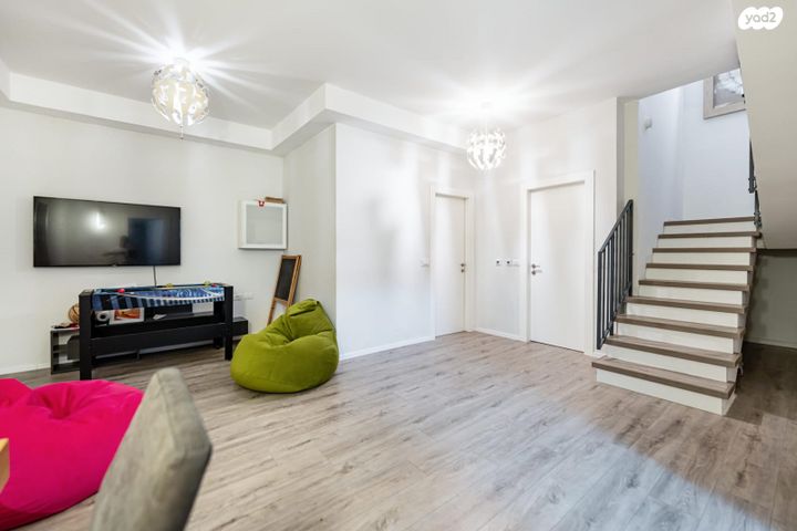 דירת גן, תל אביב יפו