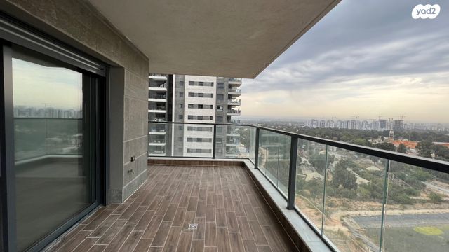 דירה, נרקיסים, ראשון לציון