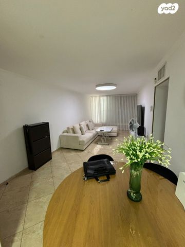 דירה, הרב רובינשטיין, יפו ד', גבעת התמרים, תל אביב יפו