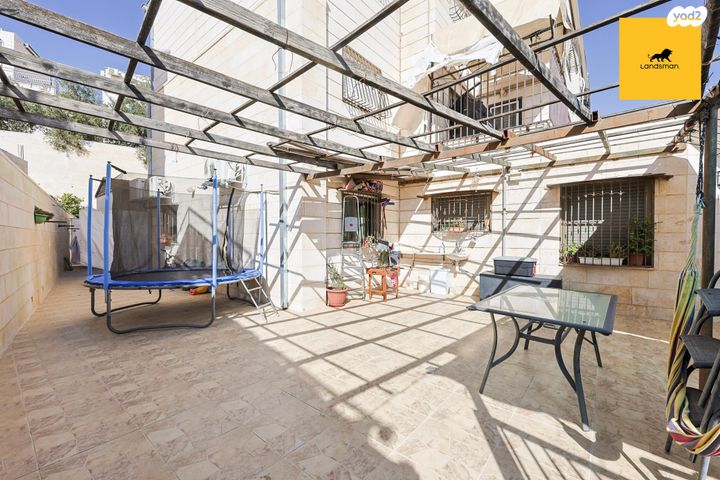 דירת גן, חת"ם סופר, האתרוג, ביתר עילית