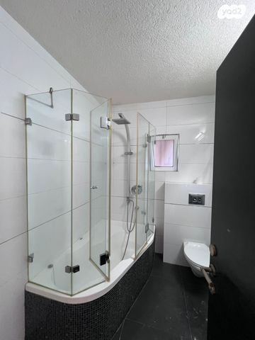 דירה, מעלות, נאות יהודית ונווה ארזים, חולון