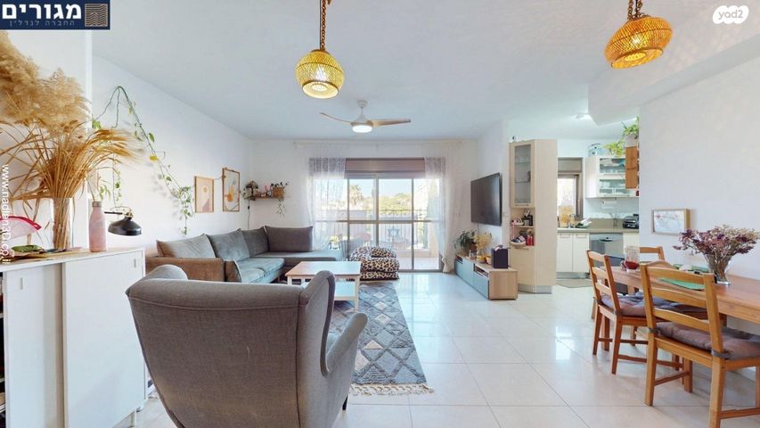 דירת גן, שושנת הכרמל, כרמל מערבי, חיפה